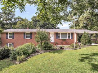 229 Fairfield Dr, Mauldin, SC 29662
