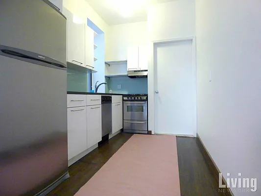 Rented by Living New York | media 23