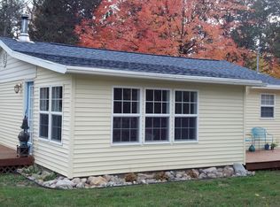 9543 W M 72 Hwy, Grayling, MI 49738