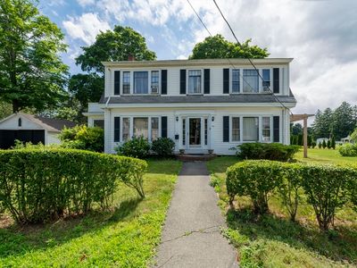129 Collins St, Danvers, MA, 01923