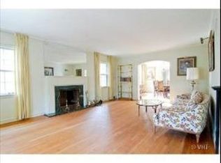 6224 N Kirkwood Ave, Chicago, IL