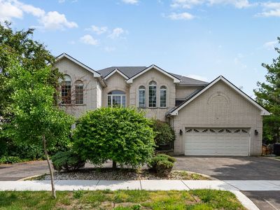 201 E White Oak St, Arlington Heights, IL, 60005