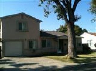 125 Village Rd, Modesto, CA 95354