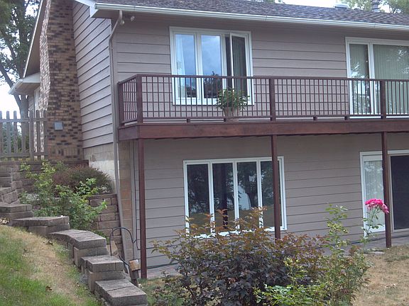 3rd image of 1821 Knollwood Dr