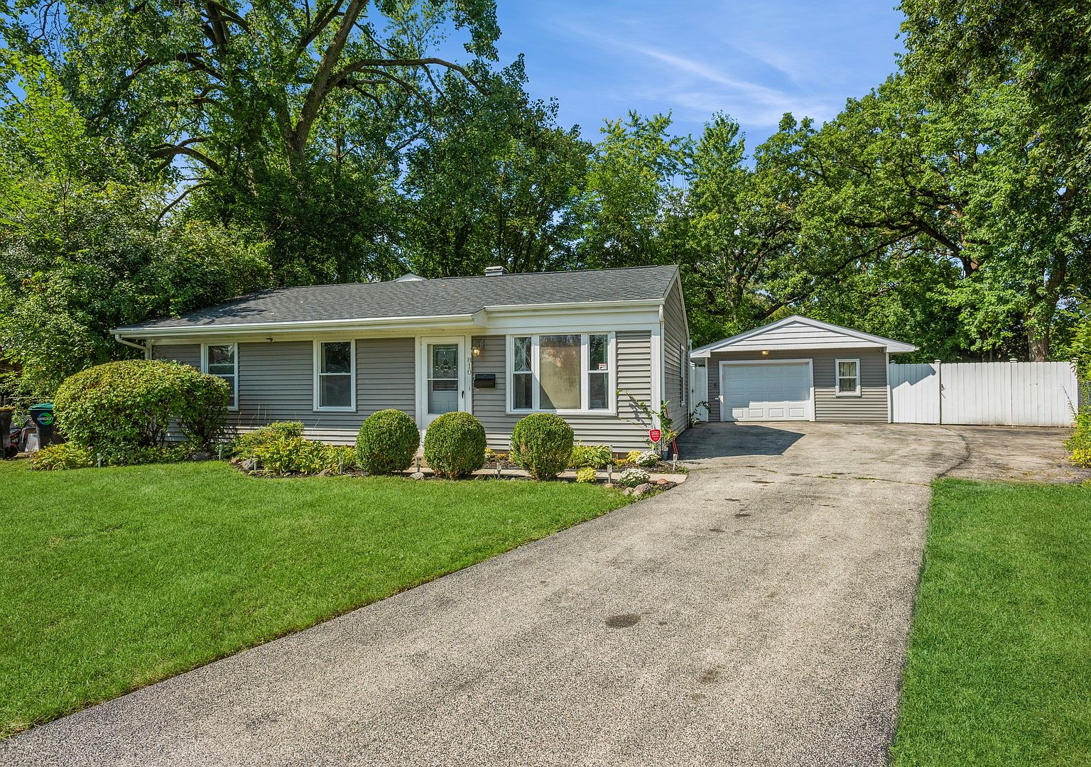 810 Spruce Ct, Streamwood, IL 60107 MLS 11881495 Zillow