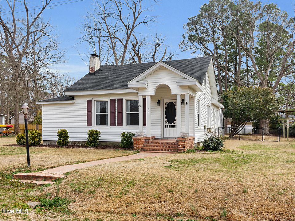1st image of 271 Farmlife Avenue