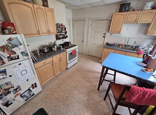 8 Saint Paul St #1, Cambridge, MA 02139
