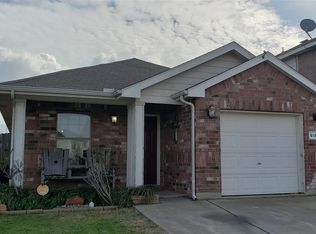 6153 River Cross Dr, Fort Worth, TX 76114