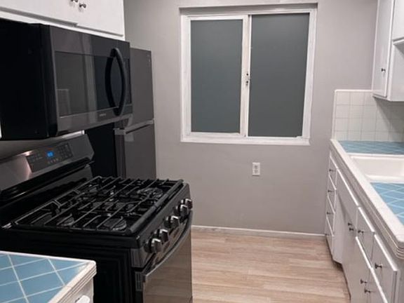 4th image of 4381 Oregon St Unit 2
