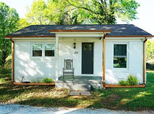 204 S Broad St, Westminster, SC 29693