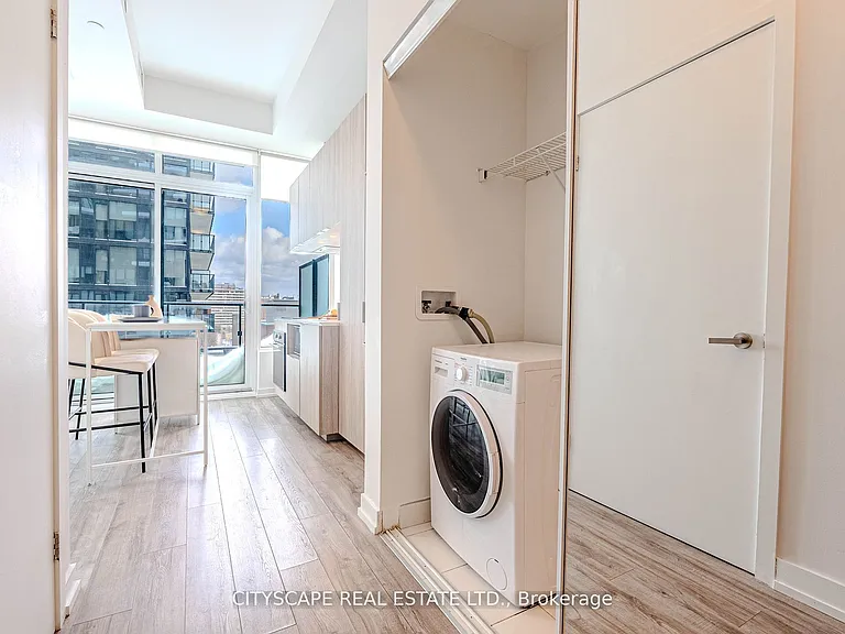 77 Shuter St #907 — Photo 26
