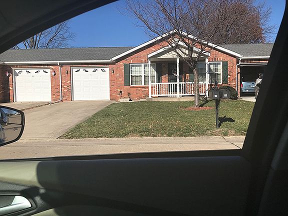 Single car garage.  Only