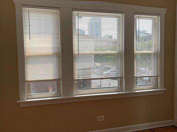 2nd image of 3204 N Broadway St #2c2bf5199