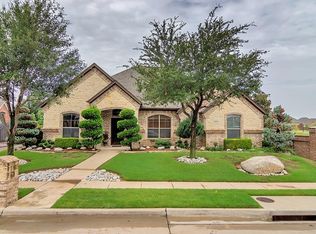 7913 Forest Point Ct, North Richland Hills, TX 76182