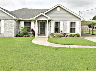 108 Gamma St, Belle Chasse, LA 70037