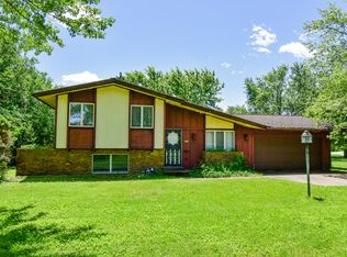 522 Kennedy Dr, Cullom, IL 60929