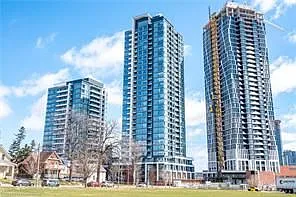 15 Wellington St S #1102 — Photo 3