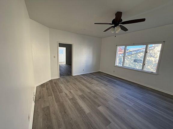 4th image of 409 4th Ave #A