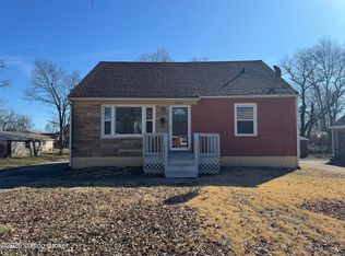 7801 Carnation Dr, Louisville, KY 40258