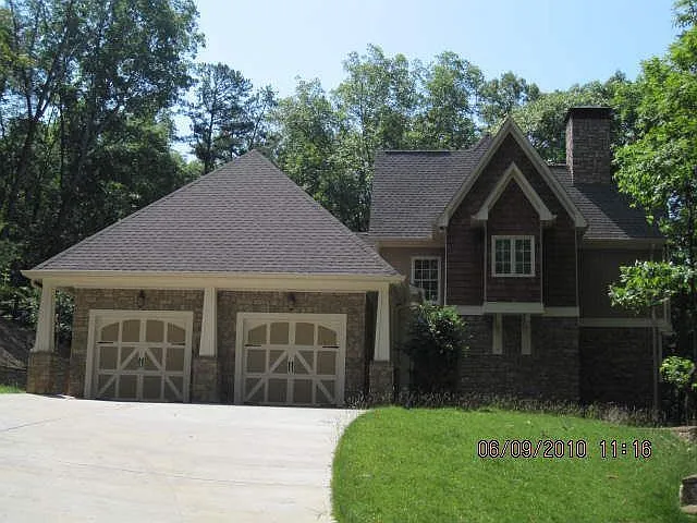 102 Redwood Ct photo 1