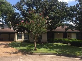 1815 Willowby Dr, Houston, TX 77008