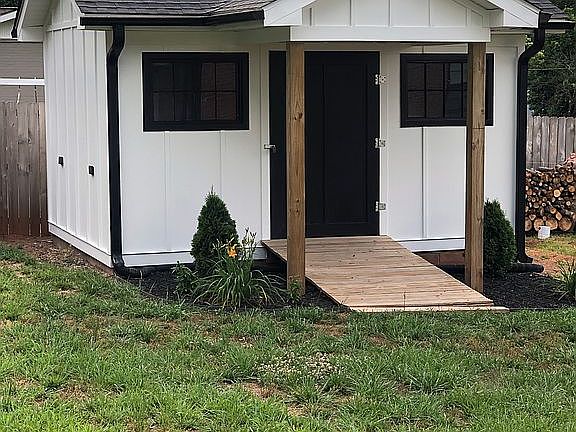 Shed 