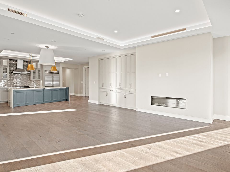Spacious Open Plan Living and Dining Area