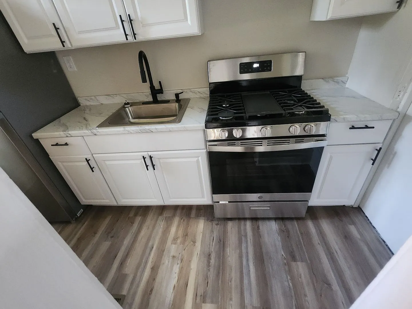 Charming 3BR Home in Pittsburgh, Section 8 Considered!! — Photo 3