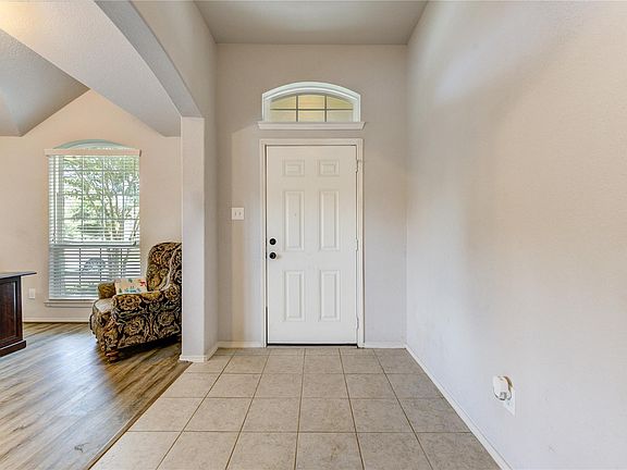 2nd image of 13707 Arcadia Creek Ln