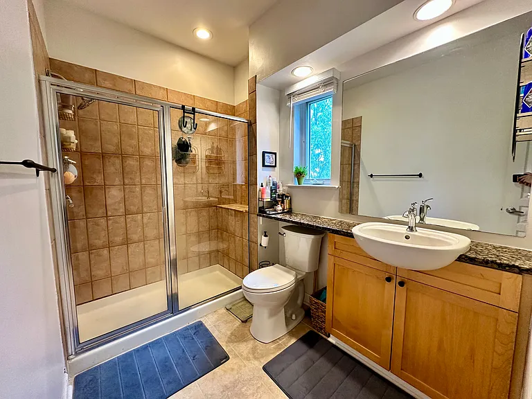 922 Garden District Dr — Photo 14