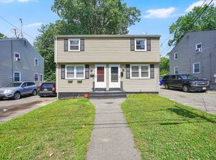 57-57 E Bay Path Ter #59, Springfield, MA 01109