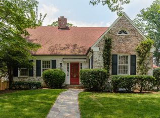 7906 Cypress Pl, Chevy Chase, MD 20815