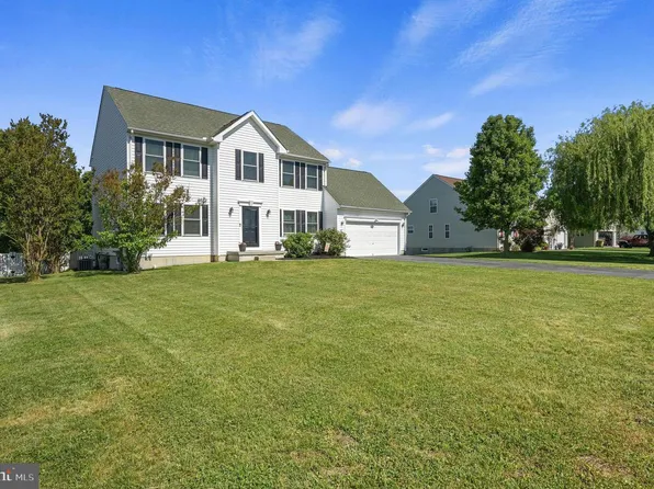 9 Big Pond Dr, Milford, DE 19963