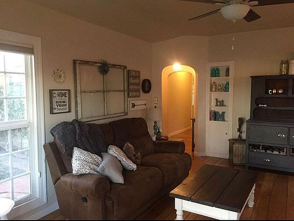 3rd image of 849 5th St