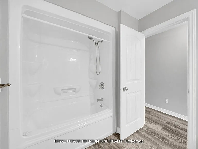269 Berry St — Photo 18