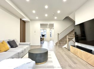 493 Twin Streams Rd, Whitby, ON L1P0P6