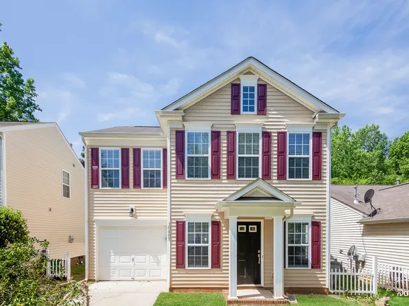 10409 Hugue Way, Charlotte, NC 28214