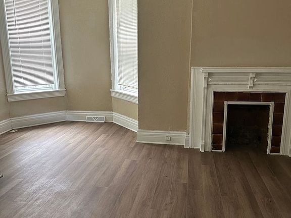 4th image of 814 Elmwood Ave APT 2