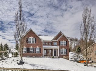 143 Sweetwater Dr, Sewickley, PA