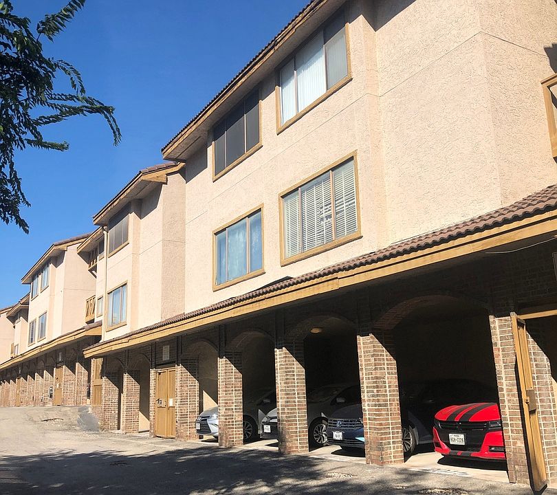 1st image of 806 W 24th St #235