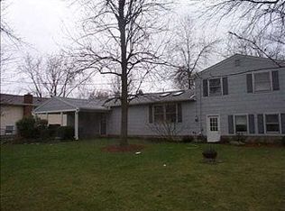 663 Fox Meadow Rd, Rochester, NY 14626