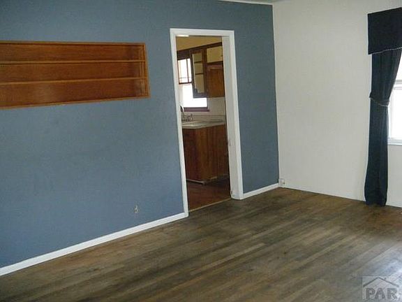 2nd image of 538 Belmont Ave