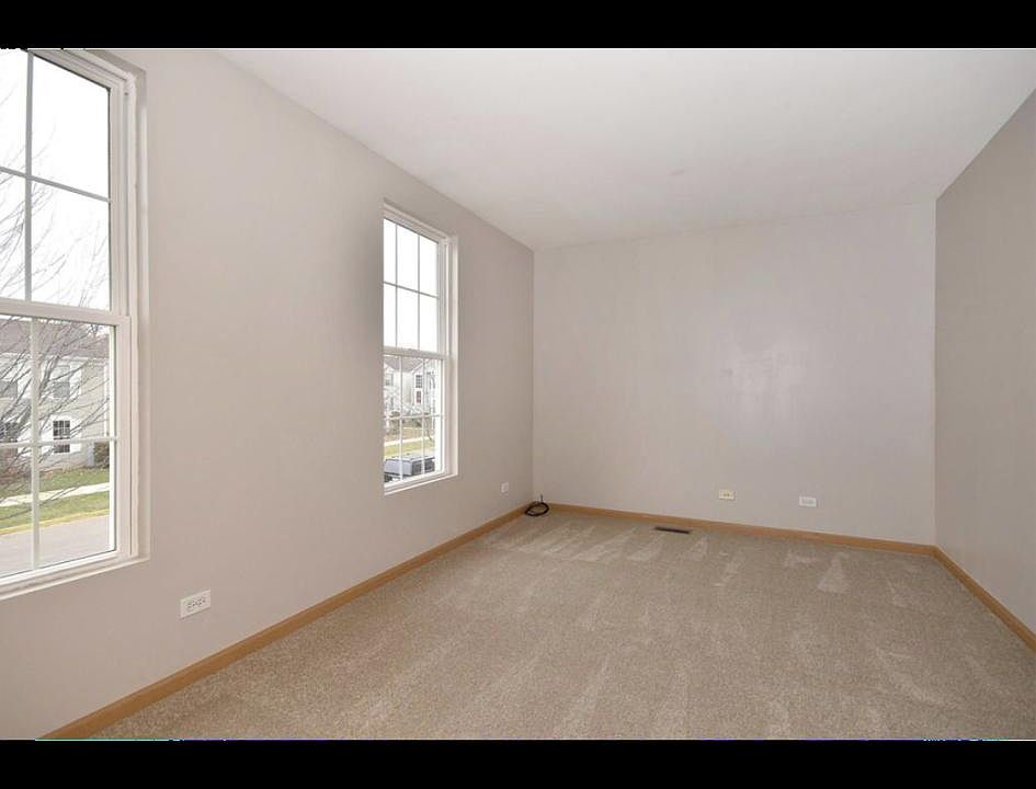 1st image of 1566 Linden Park Ln