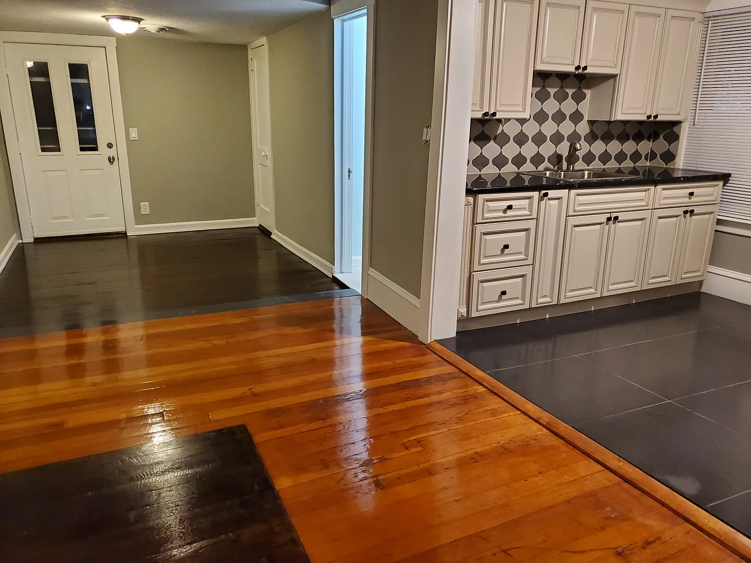 614 Slade St — Photo 3