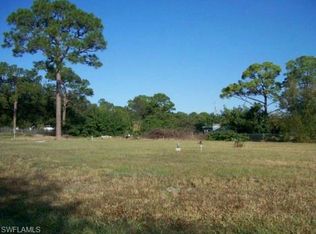 8066 Cook Dr, North Fort Myers, FL 33917