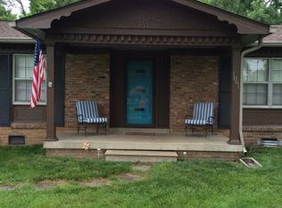 1061 Belvedere Dr, Gallatin, TN 37066