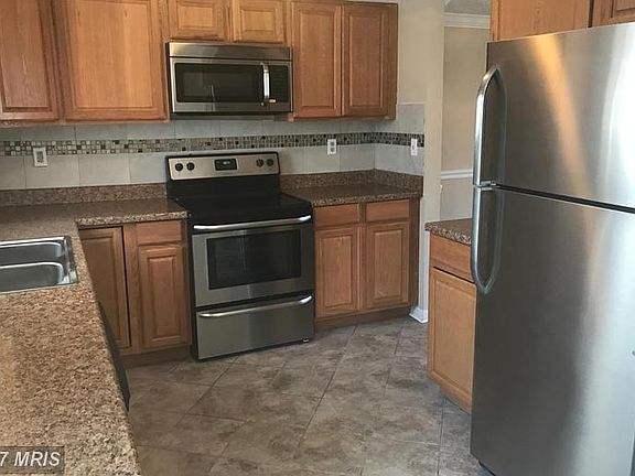 4th image of 6069 Sirenia Pl