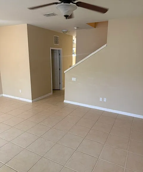 7735 Fairgrove Ave — Photo 14