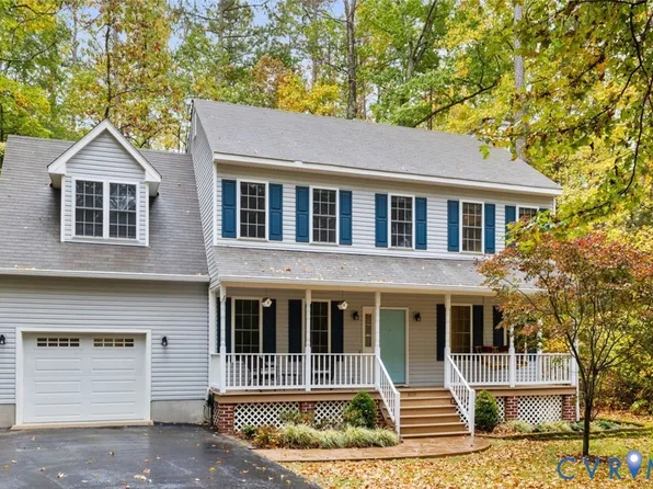 8031 Burrundie Dr, Richmond, VA 23225