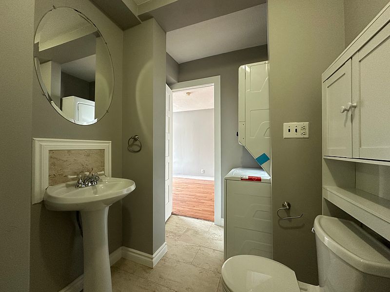 Winnipeg Apartment for rent - 2 Bedrooms — photo 14